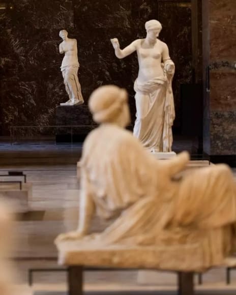 galleryImage 